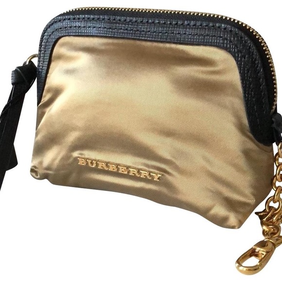 burberry nylon pouch